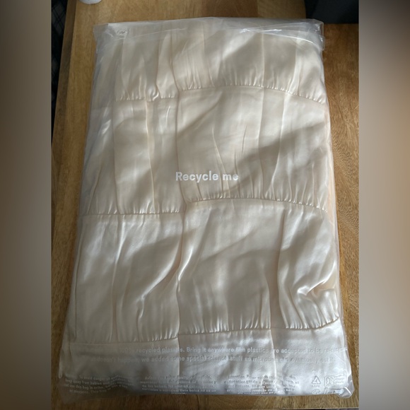 NEW NWT Reformation Agnes Silk Maxi Dress Fior Di Latte Cream NWT - Picture 11 of 11